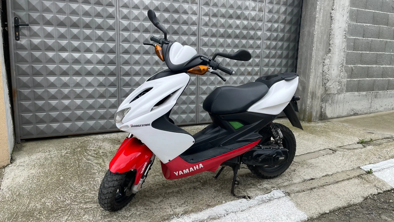 Yamaha Aerox, снимка 10 - Мотоциклети и мототехника - 54697574