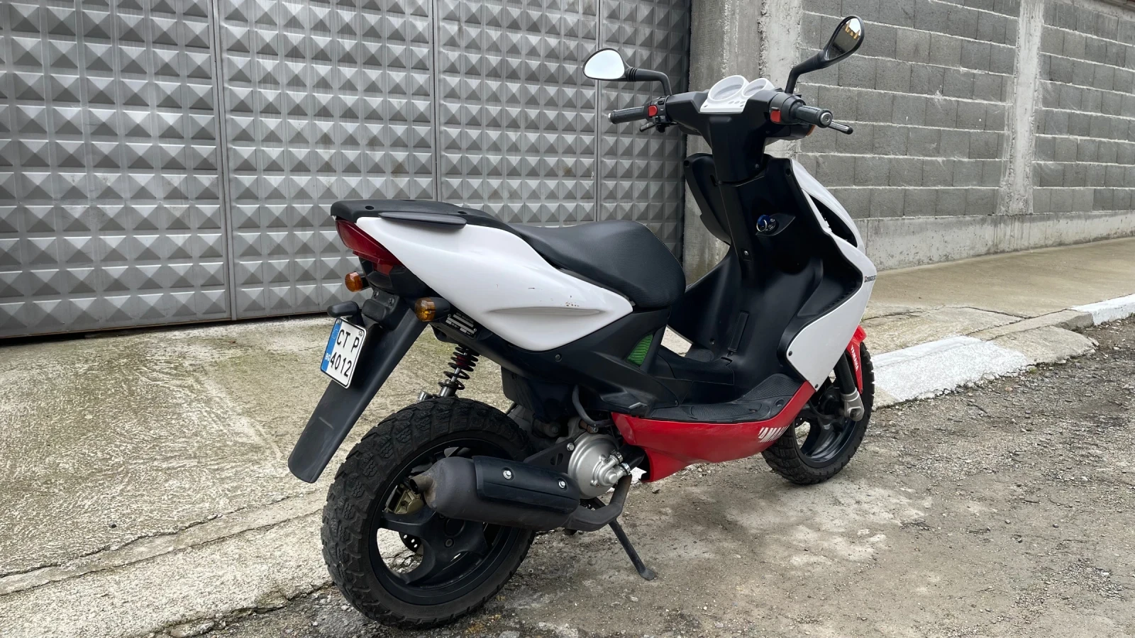 Yamaha Aerox, снимка 6 - Мотоциклети и мототехника - 54697574