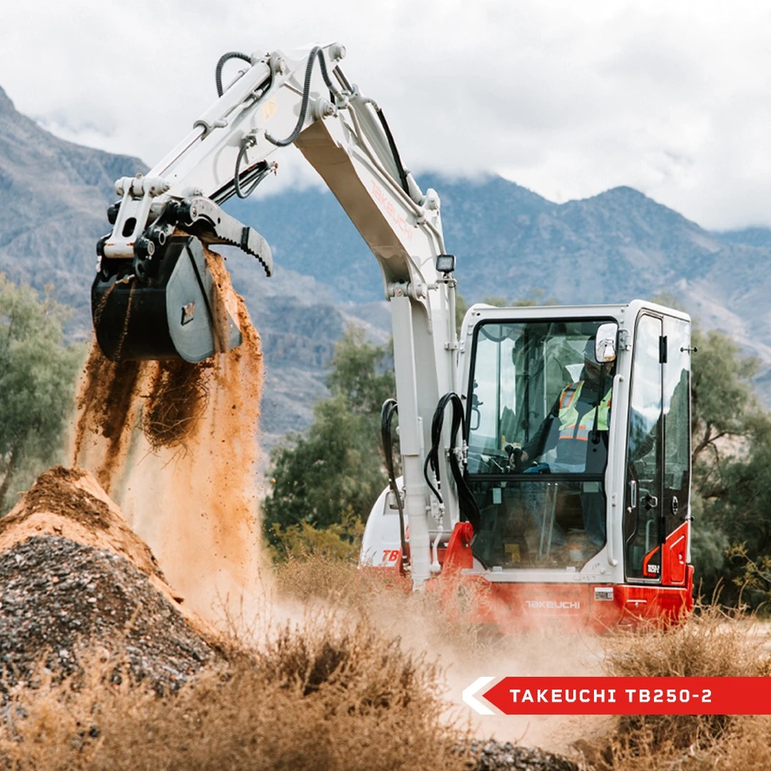 Багер Takeuchi TB250-2, снимка 1
