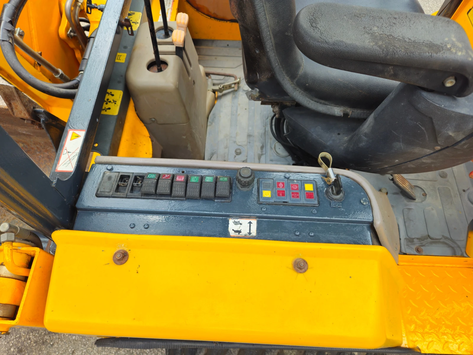  JCB 1CX-HF-  | Mobile.bg   11