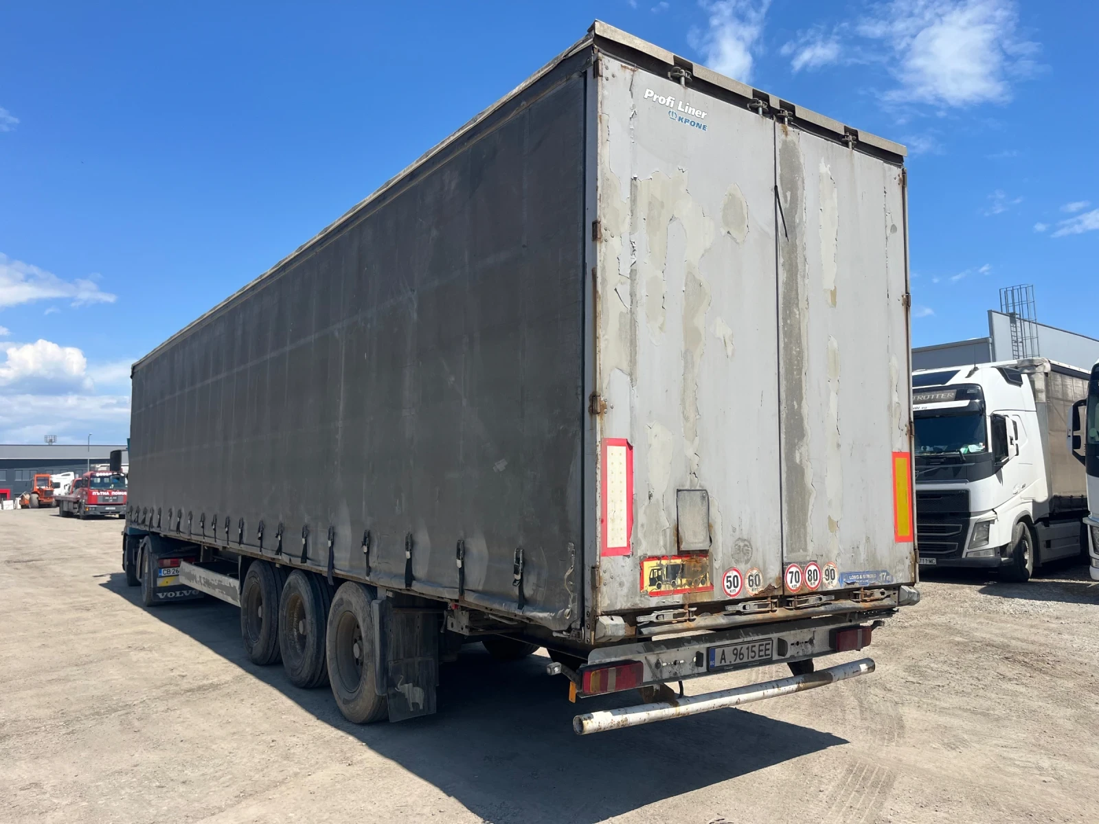 Полуремарке Krone, снимка 4 - Ремаркета - 54325817