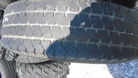 Гуми Зимни 215/75R16, снимка 2