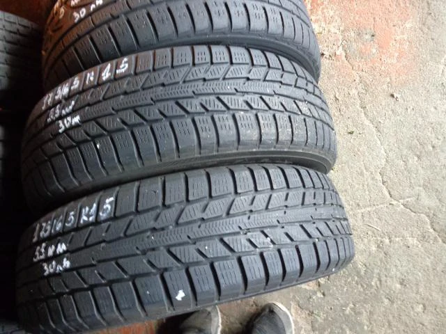 Гуми Зимни 175/65R15, снимка 6 - Гуми и джанти - 14397652