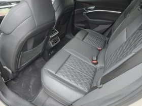 Audi E-Tron 55 QUATTRO EVOLUTION Гаранция Лизинг, снимка 12