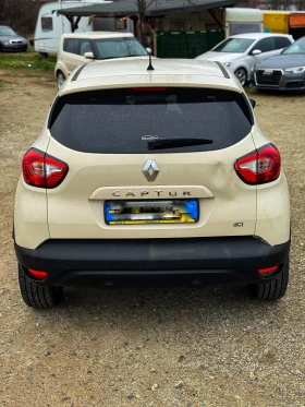 Renault Captur 1.5 DCi НАПЪЛНО ОБСЛУЖЕНА, снимка 5