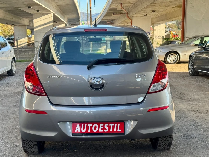 Hyundai I20 1.2- 85 к.с., снимка 5 - Автомобили и джипове - 47643426