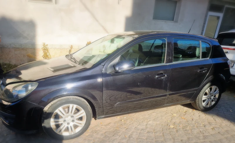 Opel Astra, снимка 3 - Автомобили и джипове - 47882300