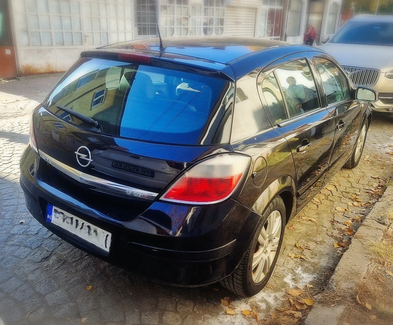 Opel Astra, снимка 2 - Автомобили и джипове - 47882300