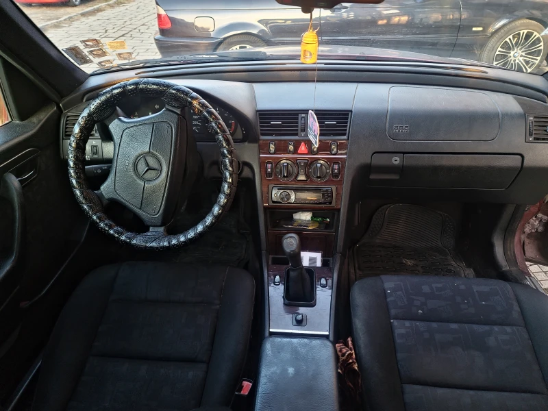 Mercedes-Benz C 250 TD, снимка 6 - Автомобили и джипове - 48089421