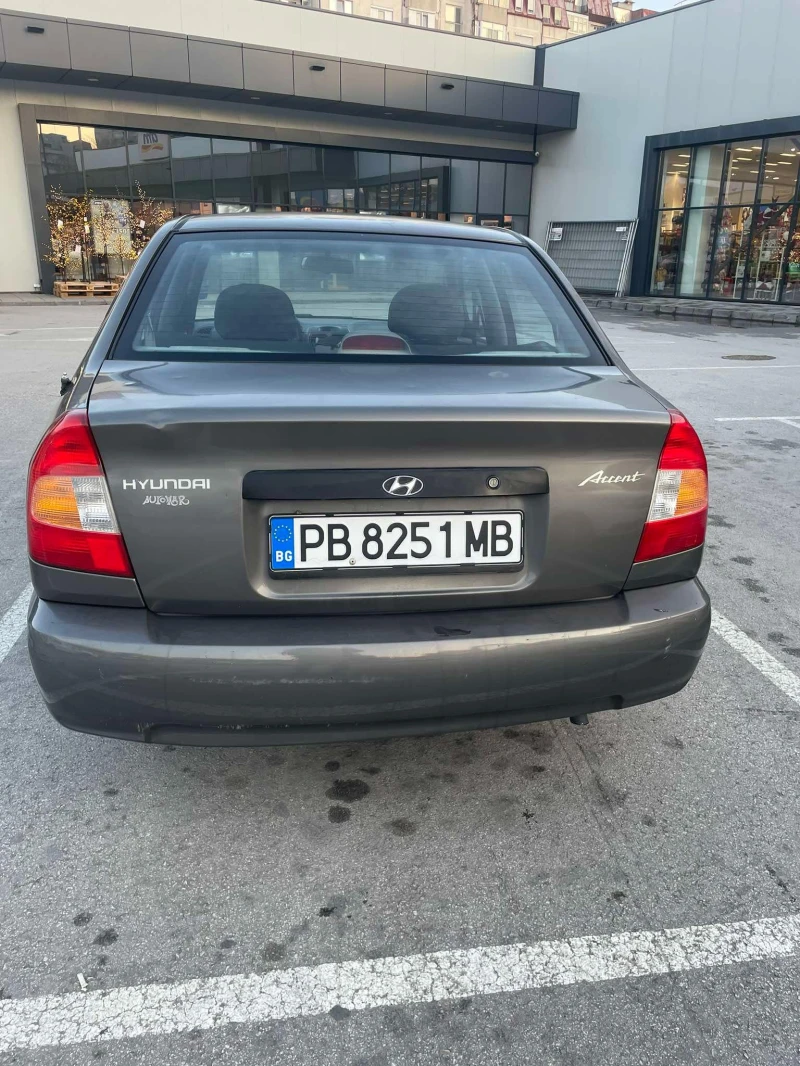 Hyundai Accent, снимка 5 - Автомобили и джипове - 48314065