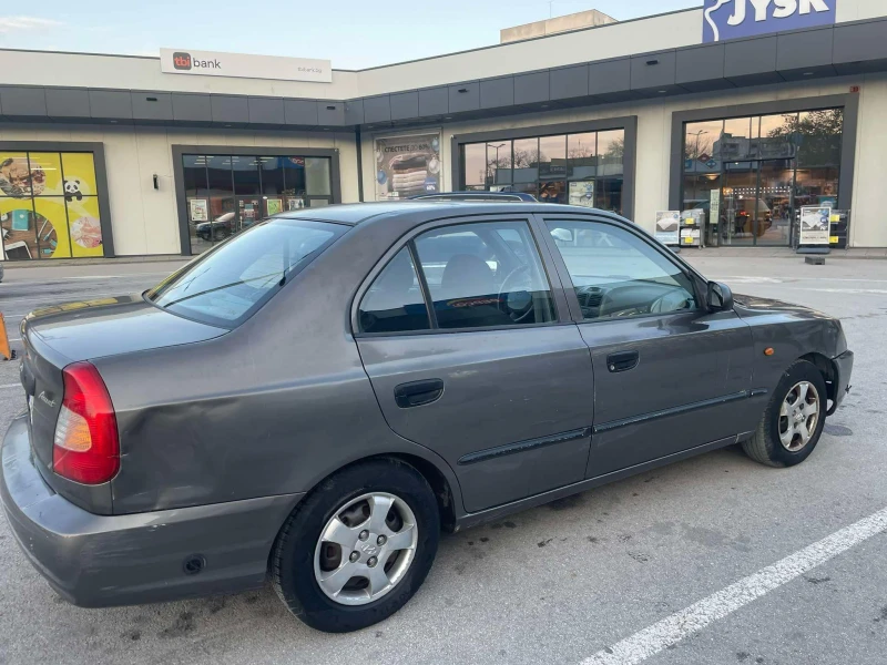 Hyundai Accent, снимка 2 - Автомобили и джипове - 48314065