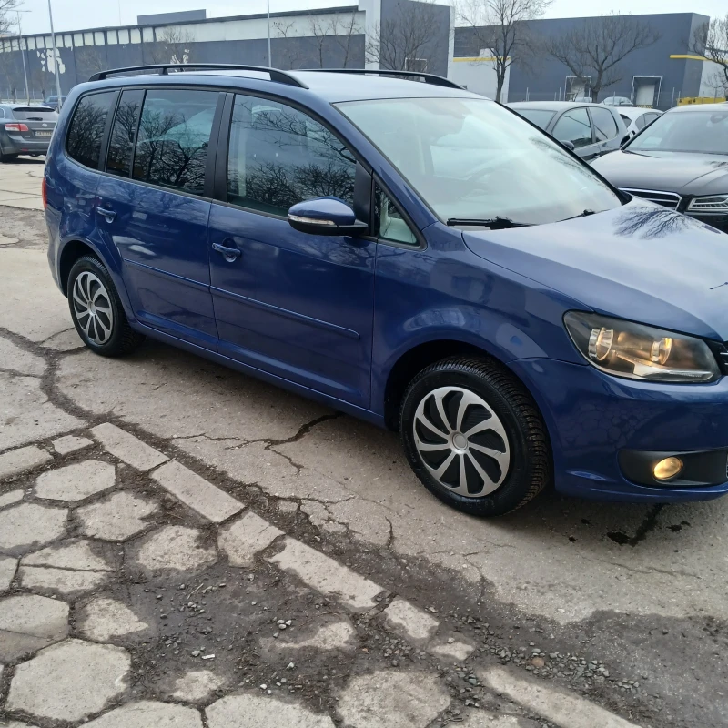 VW Touran СПЕШНО , снимка 5 - Автомобили и джипове - 49324446