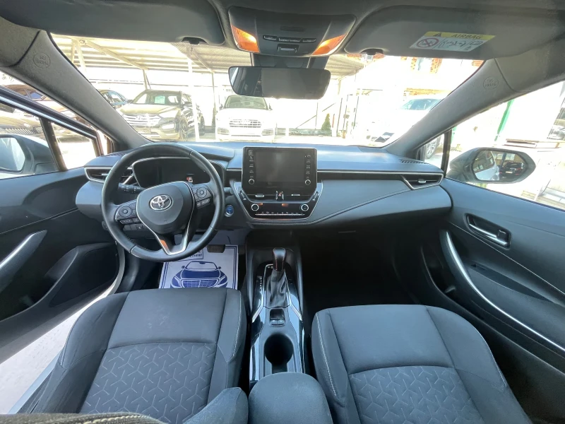 Toyota Corolla 1.8 Hybrid Dynamic Business, снимка 10 - Автомобили и джипове - 50810276