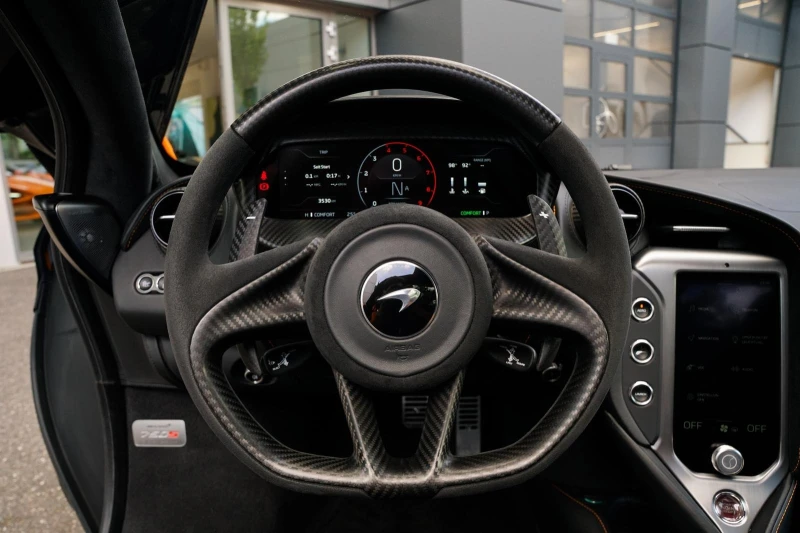 McLaren 720 S 750S COUPE KERAMIK B&W, снимка 12 - Автомобили и джипове - 51508927