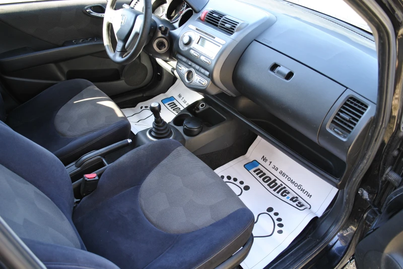 Honda Jazz 1.4, снимка 9 - Автомобили и джипове - 51142047