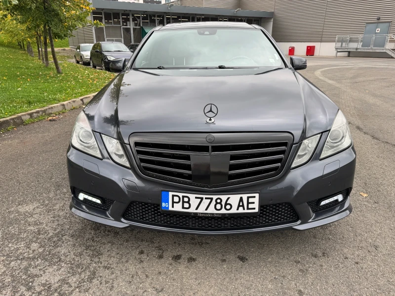 Mercedes-Benz E 500 ПЕРФЕКТЕН * 5.5 * M273 * ГАЗ, снимка 3 - Автомобили и джипове - 52555427