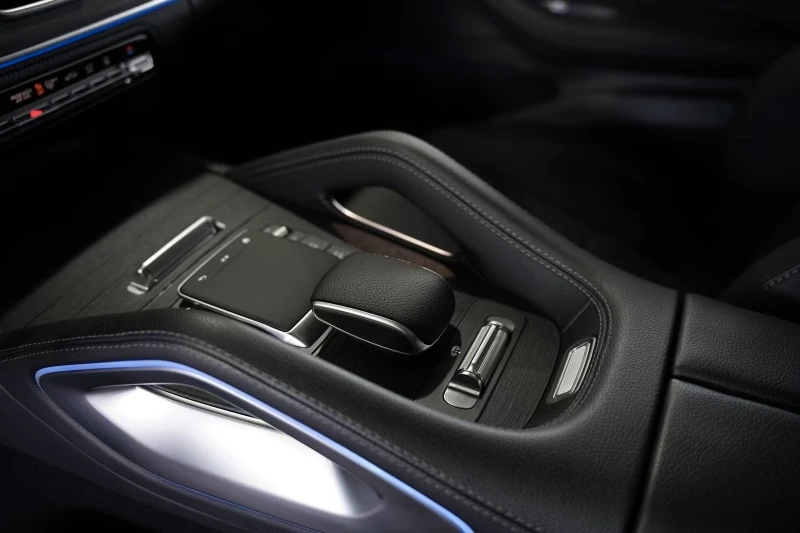 Mercedes-Benz GLE 450, снимка 5 - Автомобили и джипове - 52429918