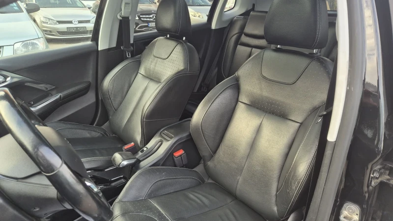 Peugeot 2008 1.2бензин кожа, нави, снимка 8 - Автомобили и джипове - 52855700