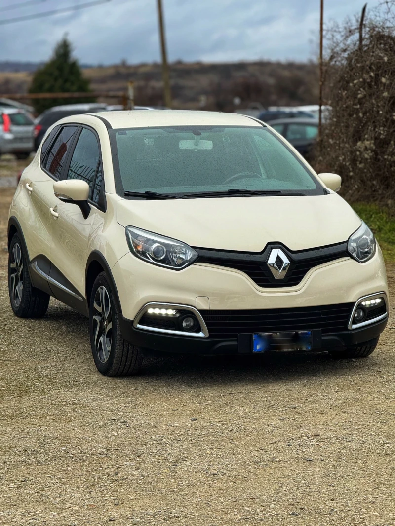 Renault Captur 1.5 DCi НАПЪЛНО ОБСЛУЖЕНА, снимка 4 - Автомобили и джипове - 52990776