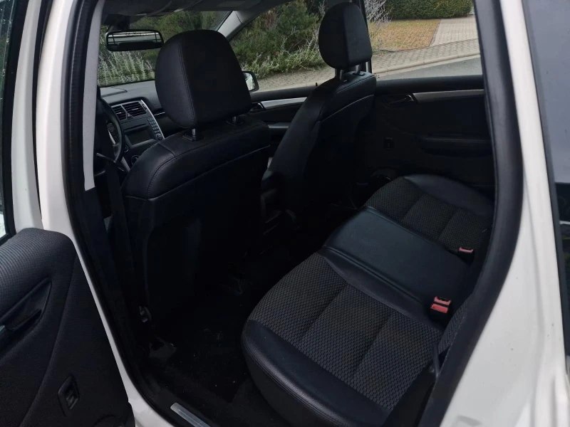 Mercedes-Benz B 200 CDI, снимка 4 - Автомобили и джипове - 53212669