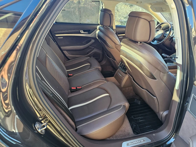 Audi A8, снимка 4 - Автомобили и джипове - 53415126