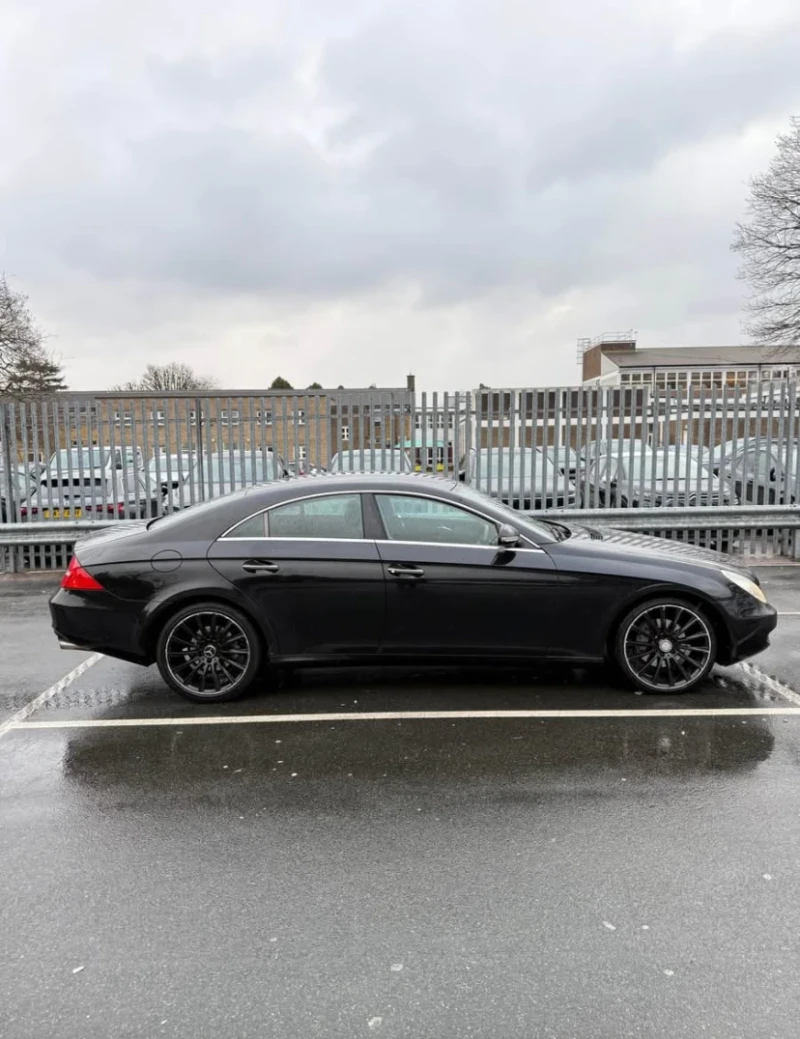 Mercedes-Benz CLS 320, снимка 2 - Автомобили и джипове - 53499252