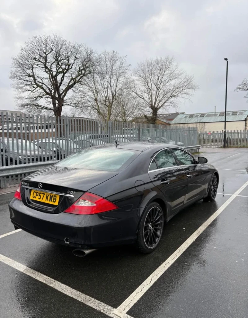 Mercedes-Benz CLS 320, снимка 3 - Автомобили и джипове - 53499252