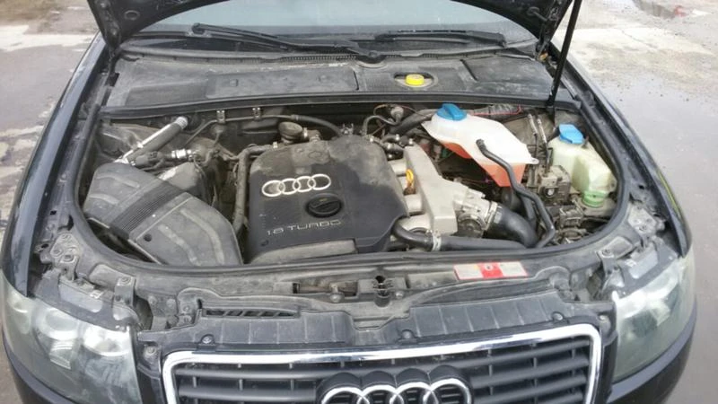 Audi A4 1.8t, снимка 13 - Автомобили и джипове - 24302821