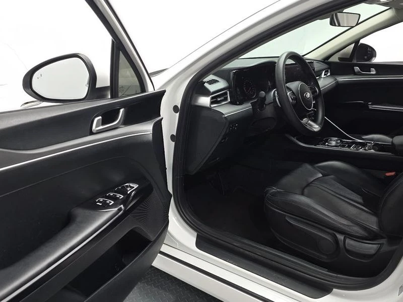 Kia K5 2.0 Automatic, снимка 6 - Автомобили и джипове - 55585899