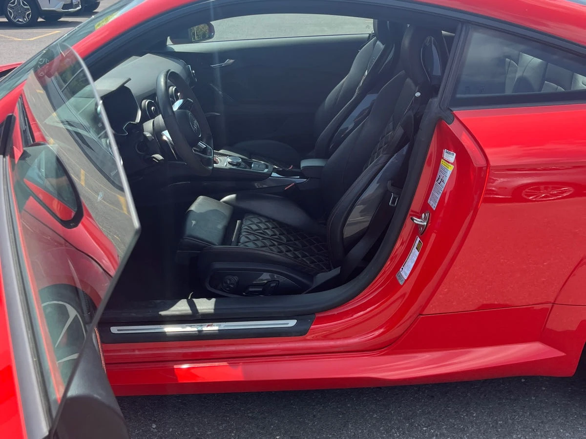 Audi Tt RS 2.5 TFSI quattro S tronic CARFAX АВТО КРЕДИТ  - изображение 6