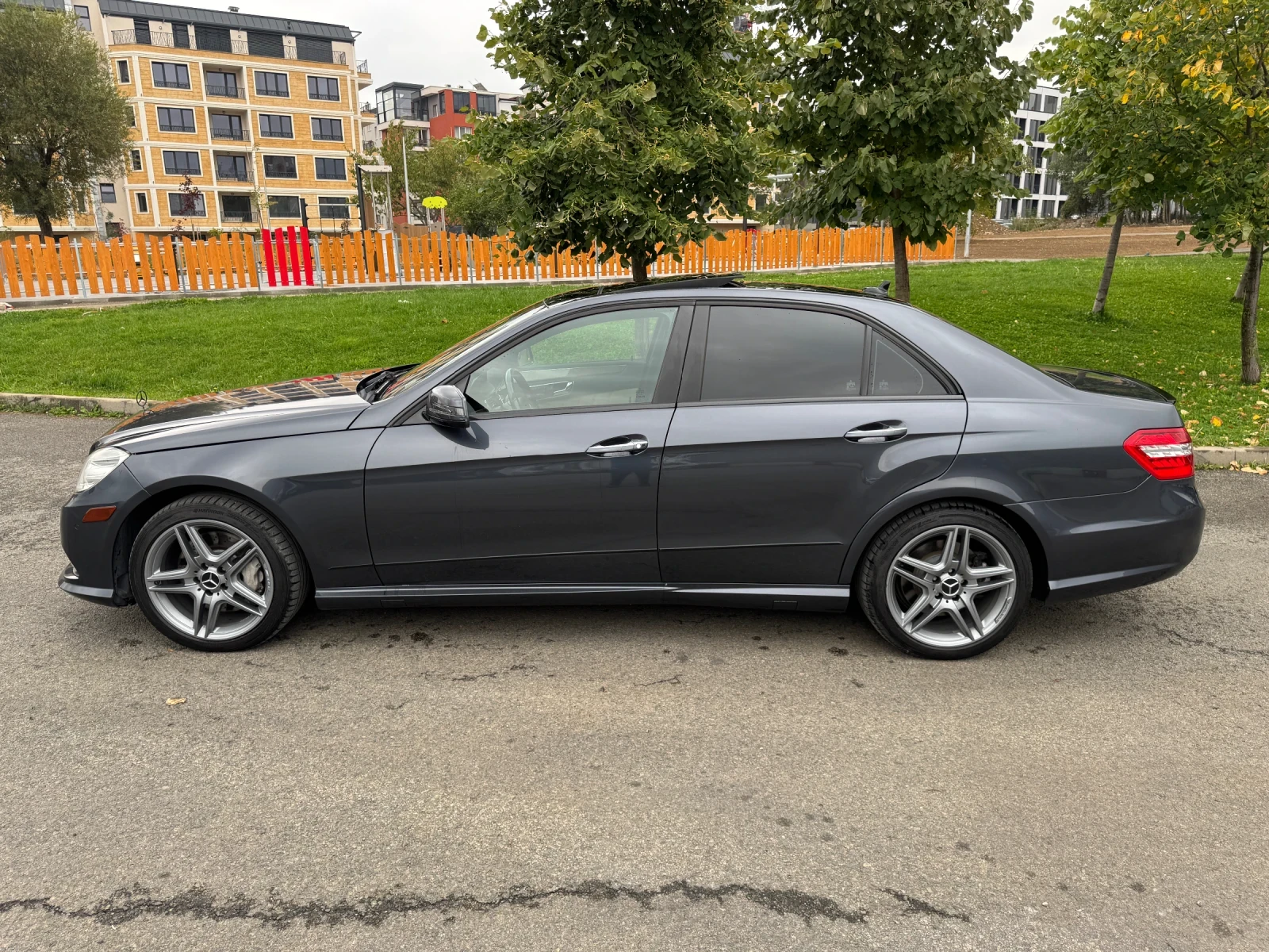 Mercedes-Benz E 500 ПЕРФЕКТЕН * 5.5 * M273 * ГАЗ - изображение 5