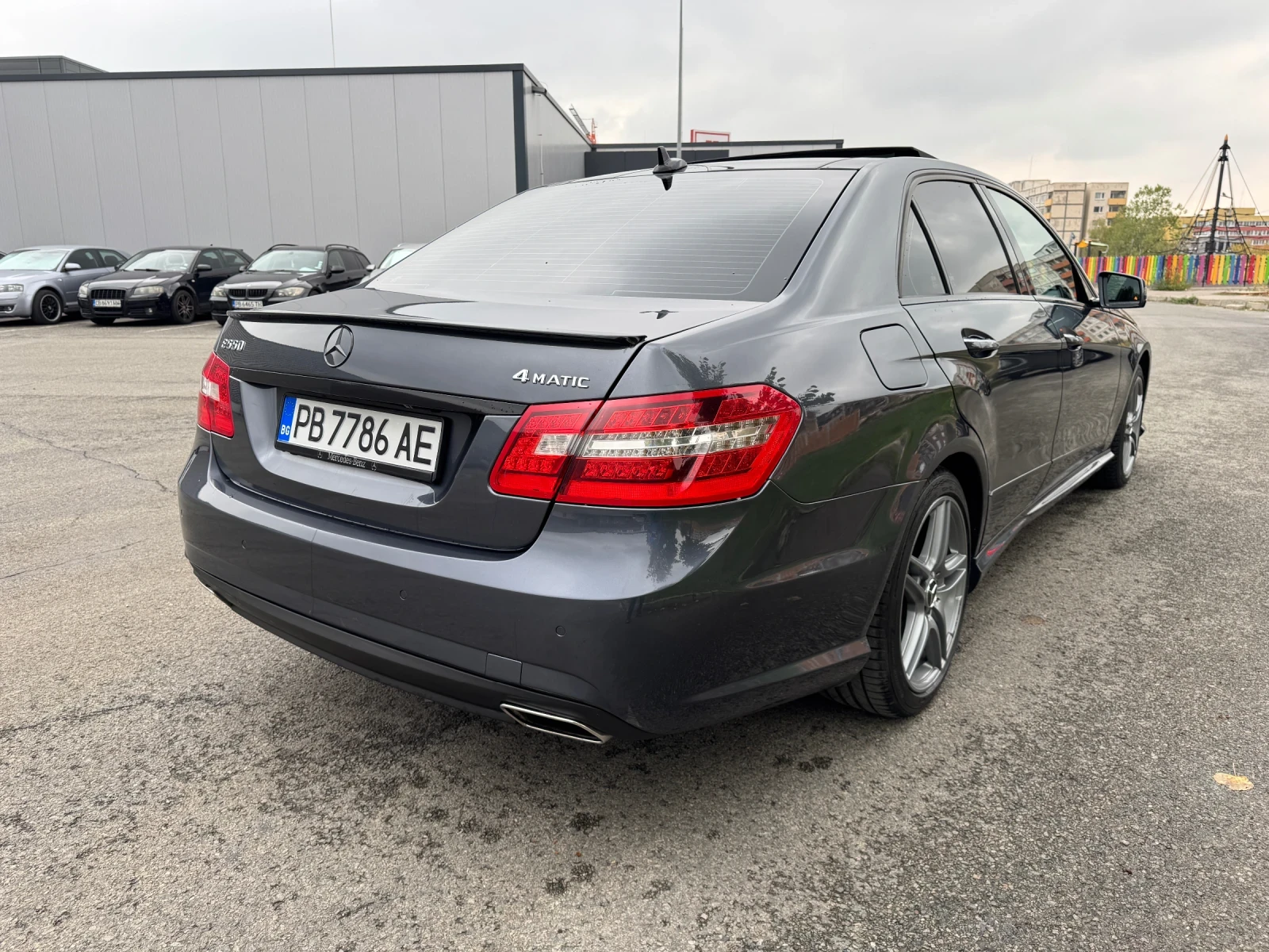Mercedes-Benz E 500 ПЕРФЕКТЕН * 5.5 * M273 * ГАЗ - изображение 7