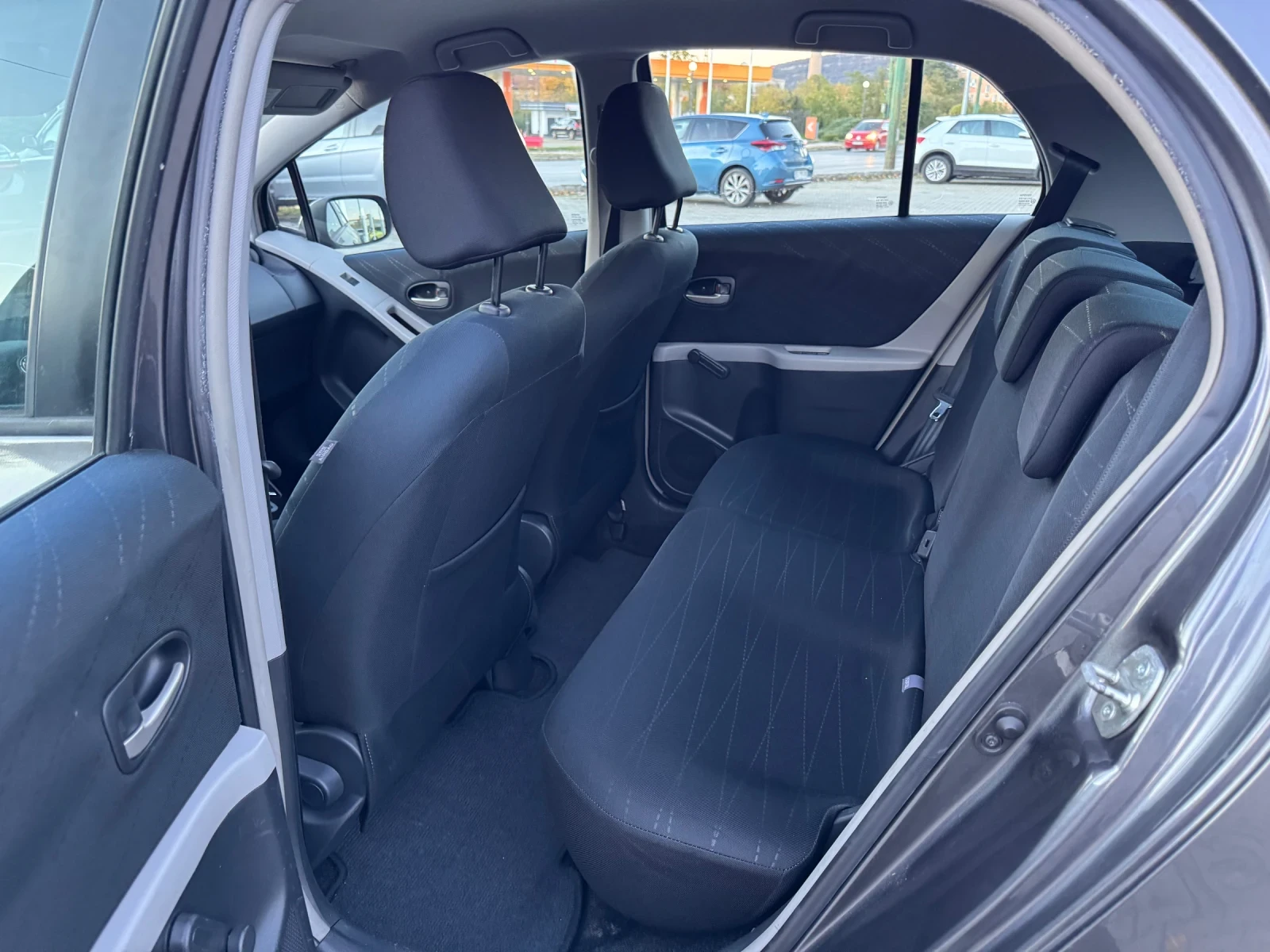 Toyota Yaris 1.4/d4d 90kc | Mobile.bg — изображение 13