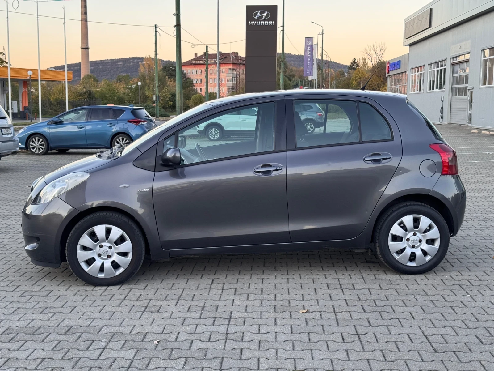 Toyota Yaris 1.4/d4d 90kc - изображение 6