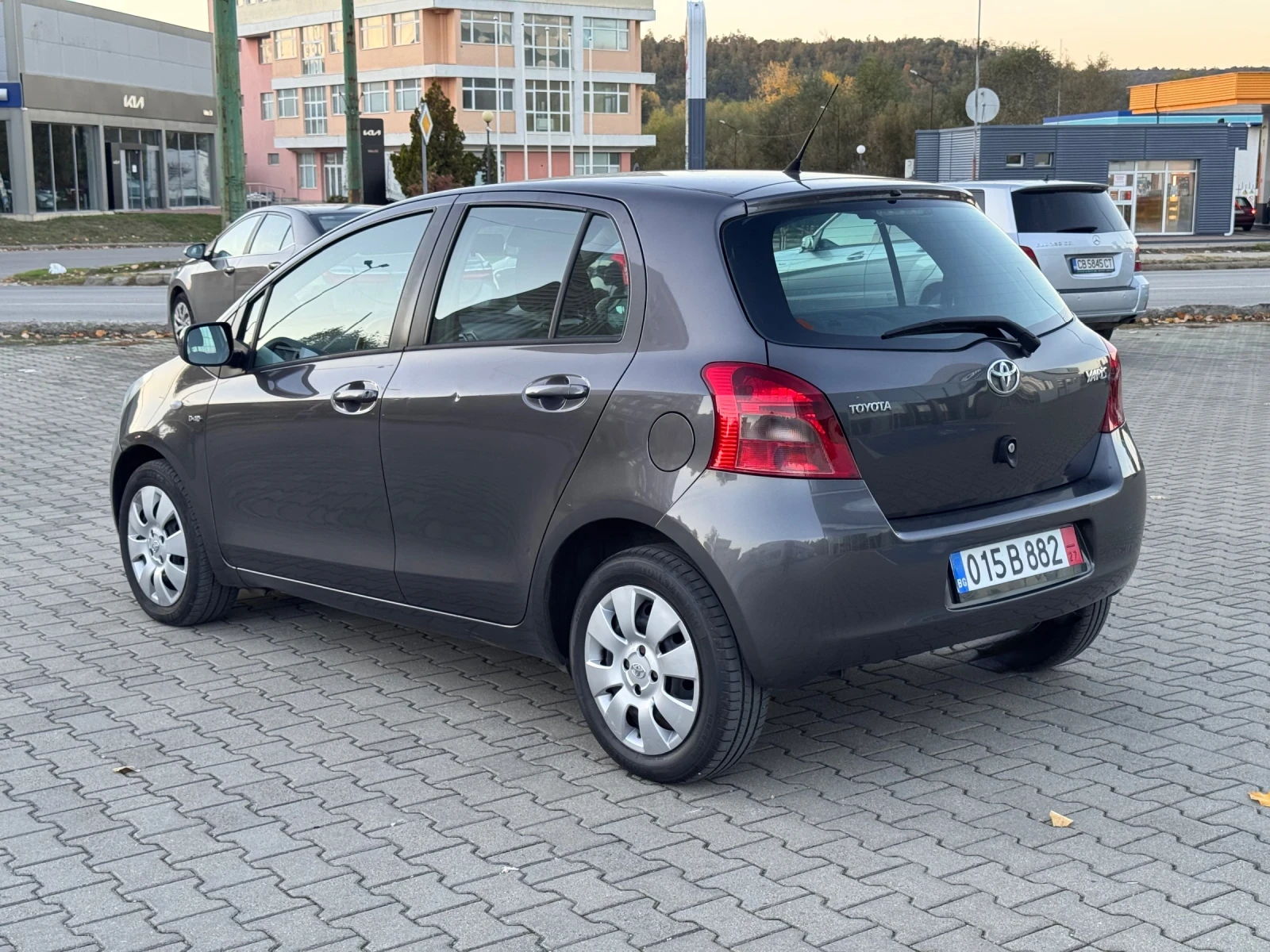 Toyota Yaris 1.4/d4d 90kc - изображение 5
