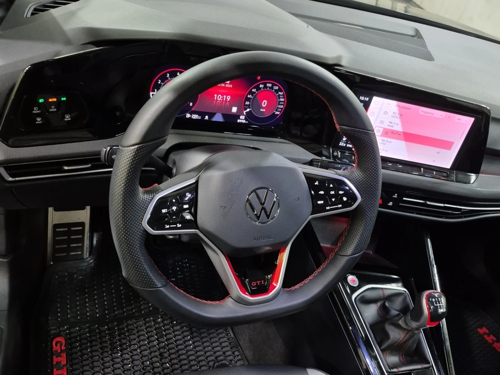 VW Golf * GTI * CARFAX *    | Mobile.bg   9