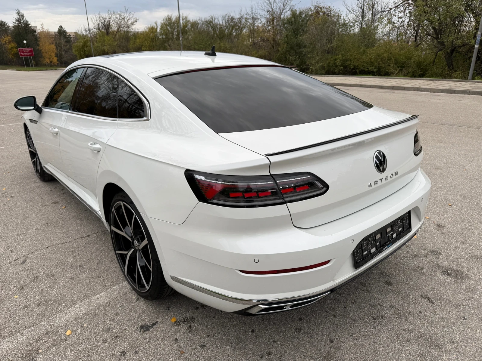 VW Arteon 2.0TDI Rline - изображение 3