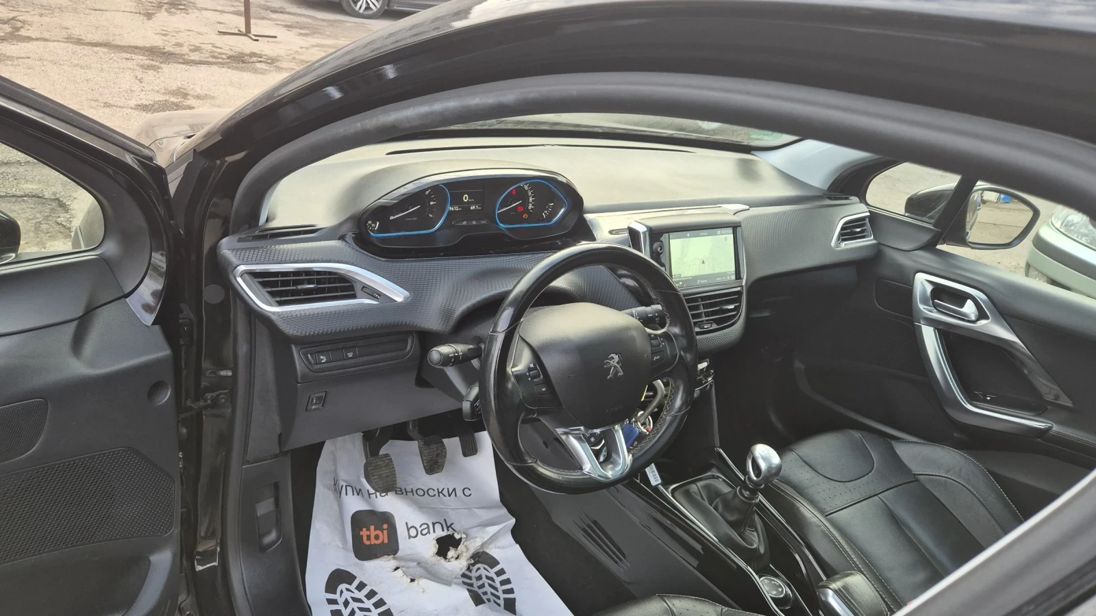 Peugeot 2008 1.2бензин кожа, нави - изображение 6