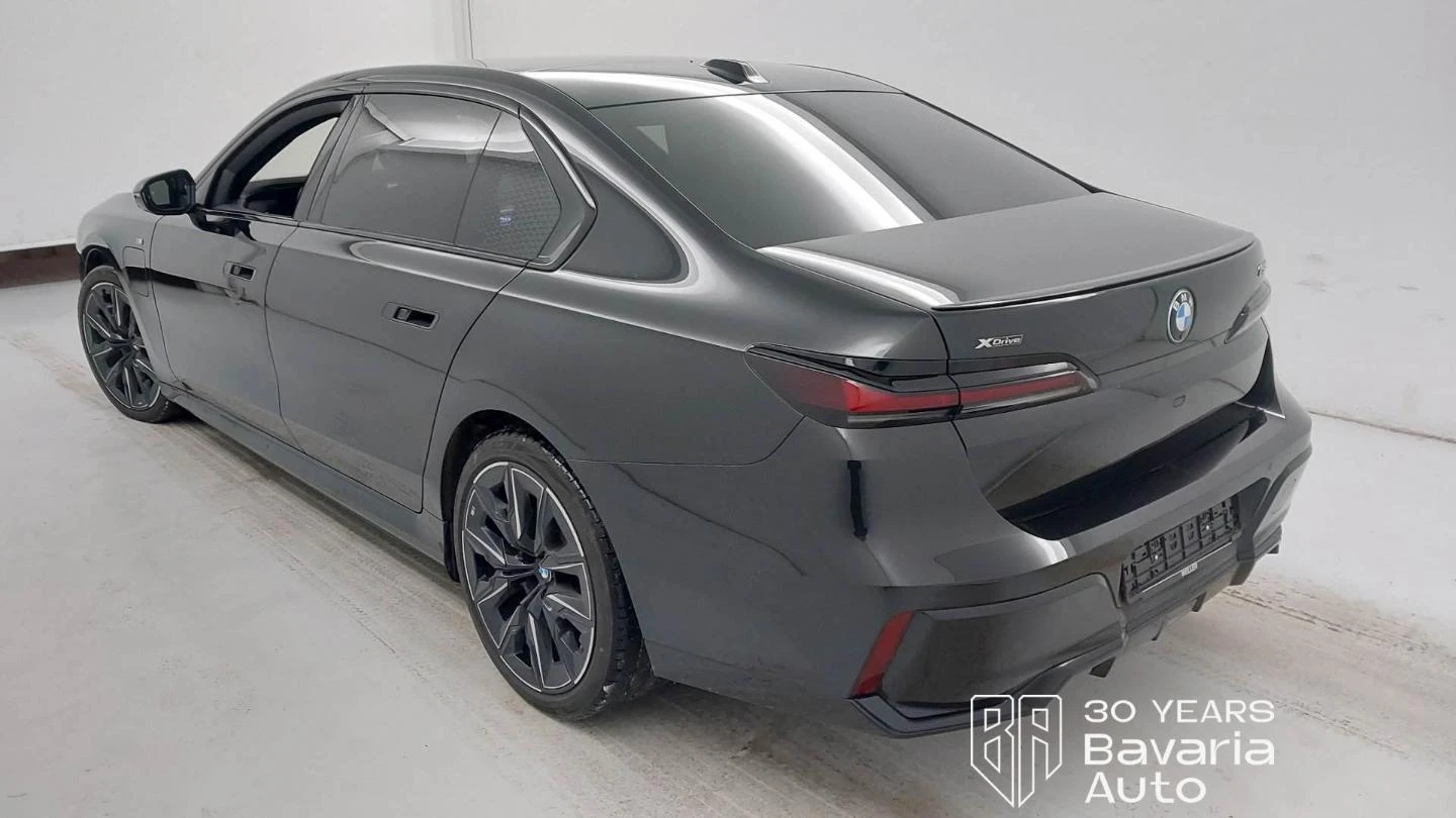 BMW 750 e xDrive M Sport Paket - изображение 2