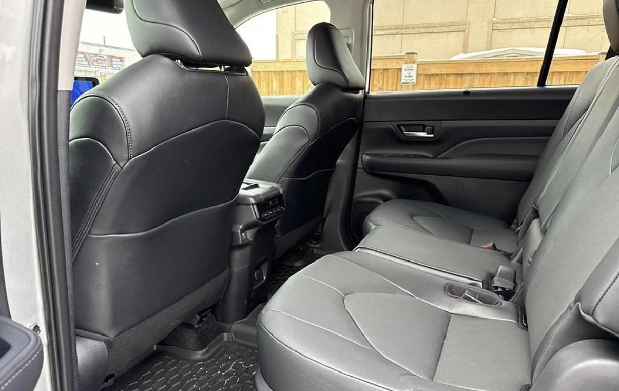 Toyota Grand Highlander Hybrid | НОВ | AWD | 8 Места | Черен Салон |  - изображение 10