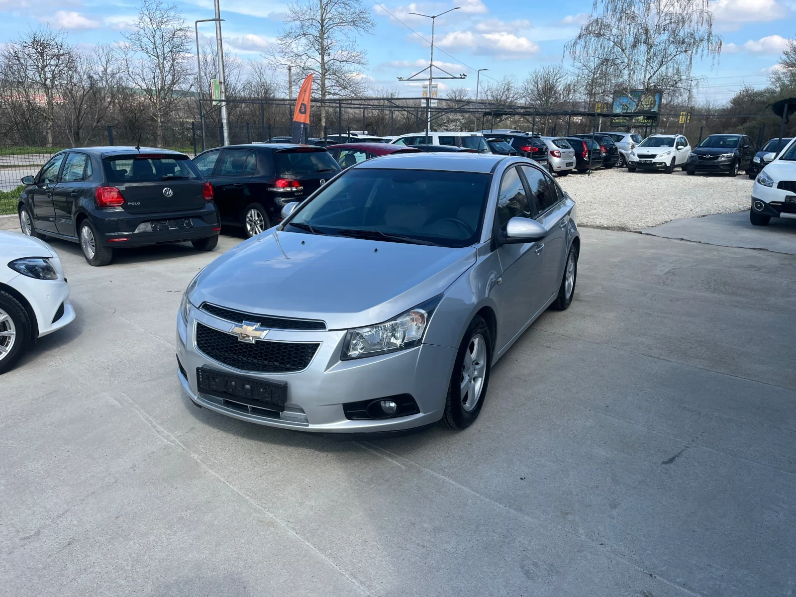 Chevrolet Cruze 1.6 Газ, снимка 3 - Автомобили и джипове - 54044070