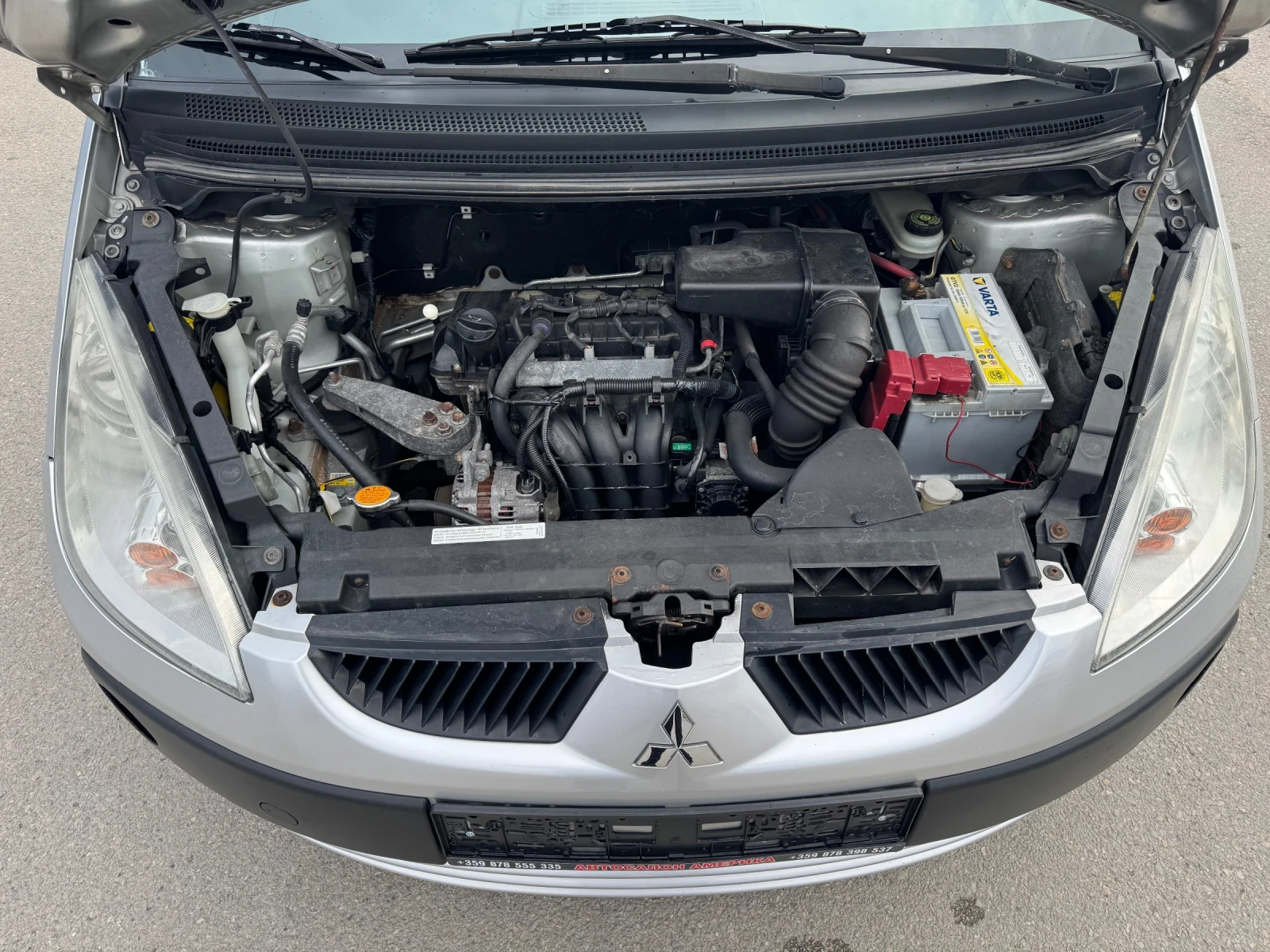 Mitsubishi Colt 1.1i, снимка 16 - Автомобили и джипове - 54049579