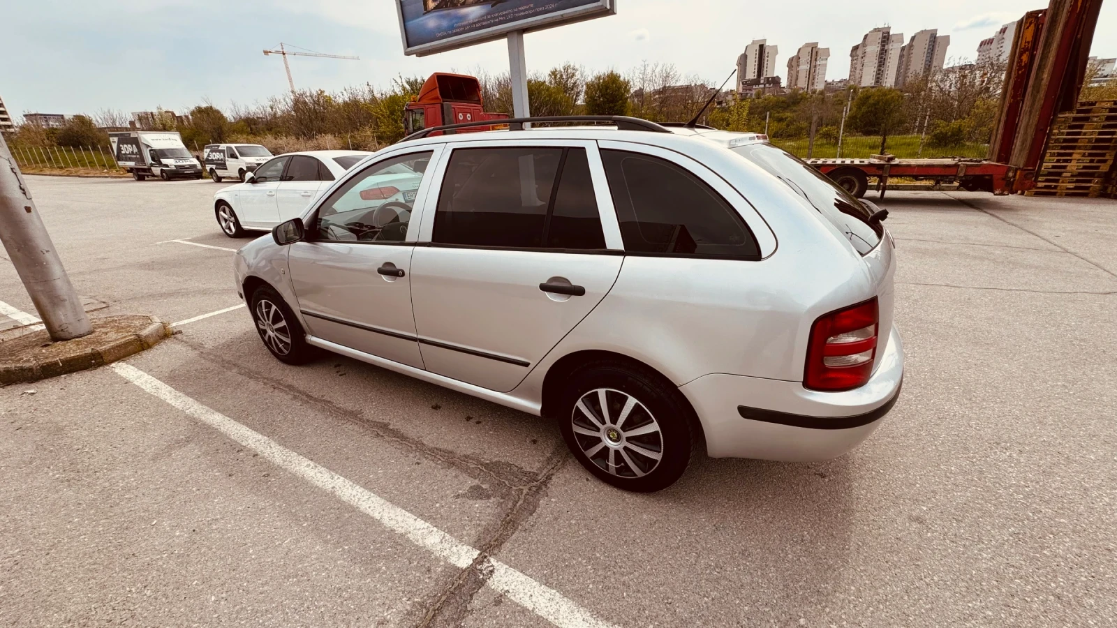 Skoda Fabia 1.9 SDI, снимка 9 - Автомобили и джипове - 54199968