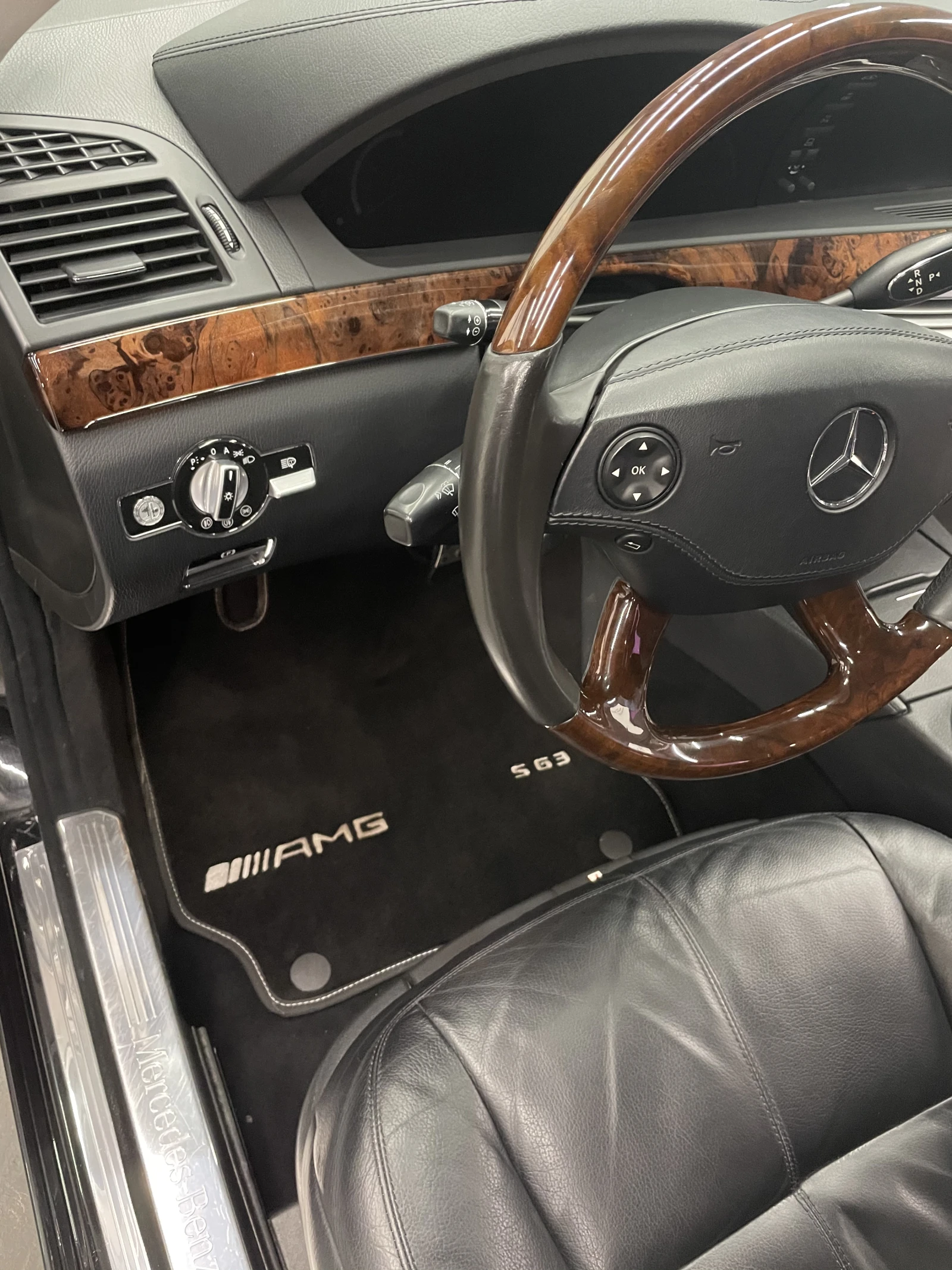 Mercedes-Benz S 500 5.5 V8 | AMG | CARPLAY, снимка 8 - Автомобили и джипове - 54556838