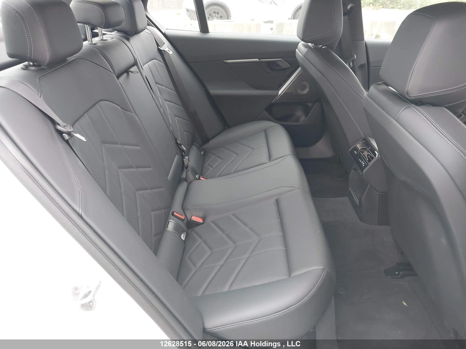 BMW 530 XI, снимка 8 - Автомобили и джипове - 54915219