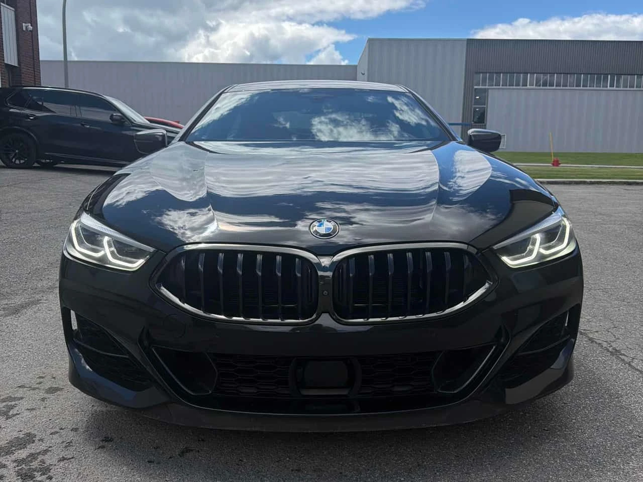 BMW 850 * xDrive * CARFAX * ЛАЗЕРИ * ЧЕРВЕН САЛОН * , снимка 5 - Автомобили и джипове - 54939254