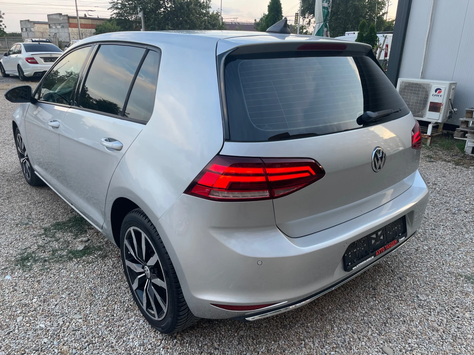 VW Golf R-LINE/DSG-AVTOMATIC/������-��������� | Mobile.bg � ����������� 5