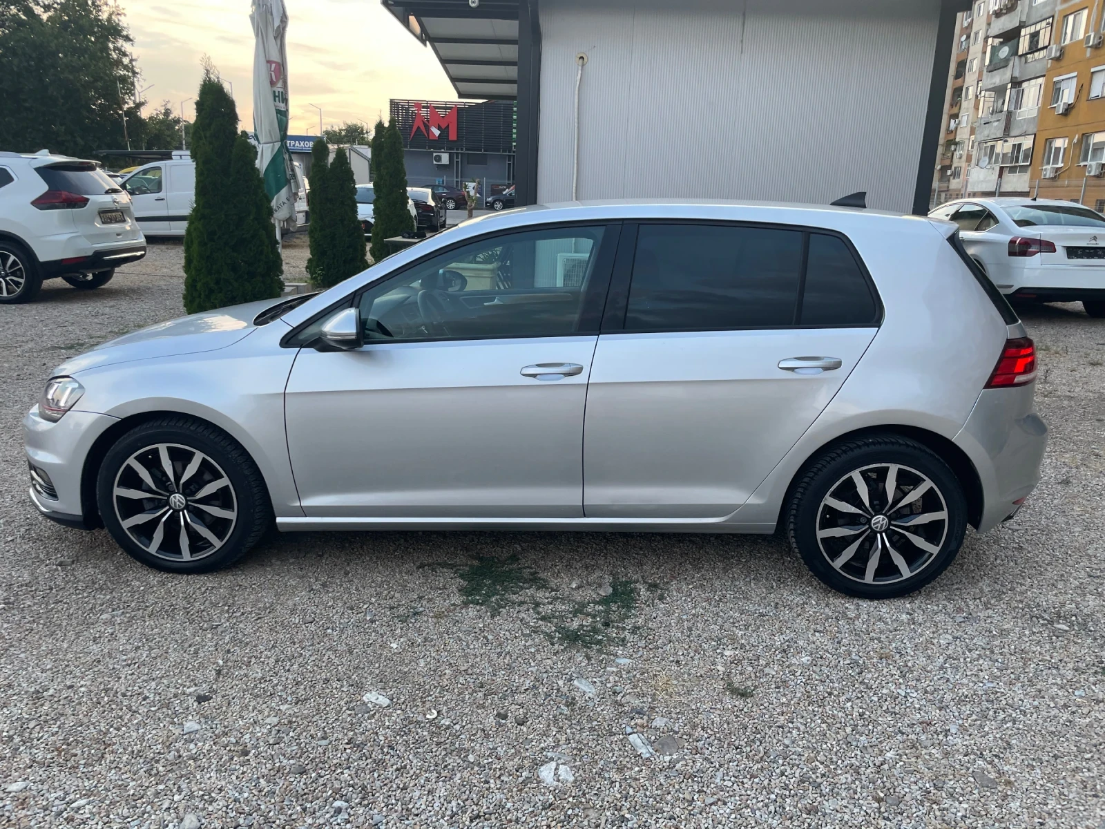 VW Golf R-LINE/DSG-AVTOMATIC/������-��������� | Mobile.bg � ����������� 4