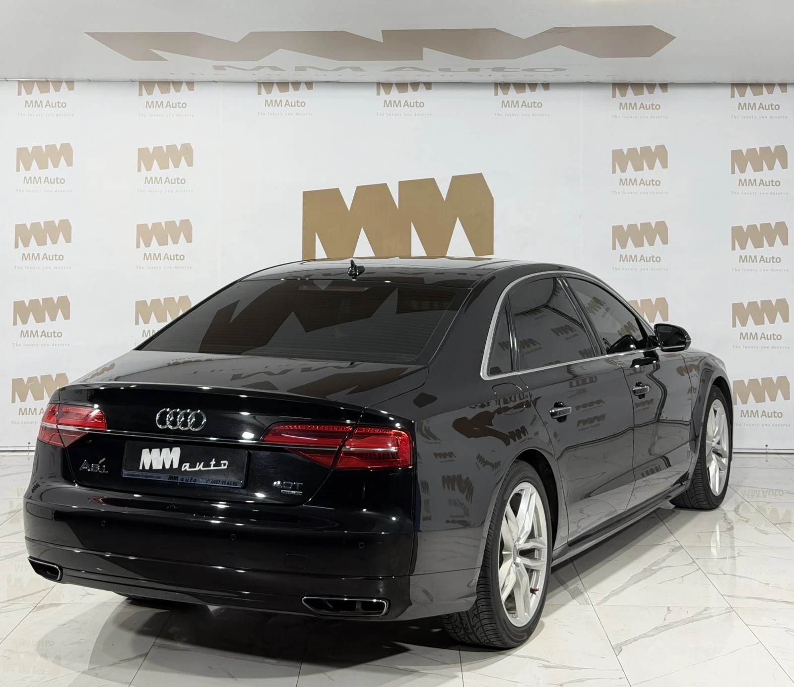 Audi A8 4.0 T , снимка 3 - Автомобили и джипове - 55341504