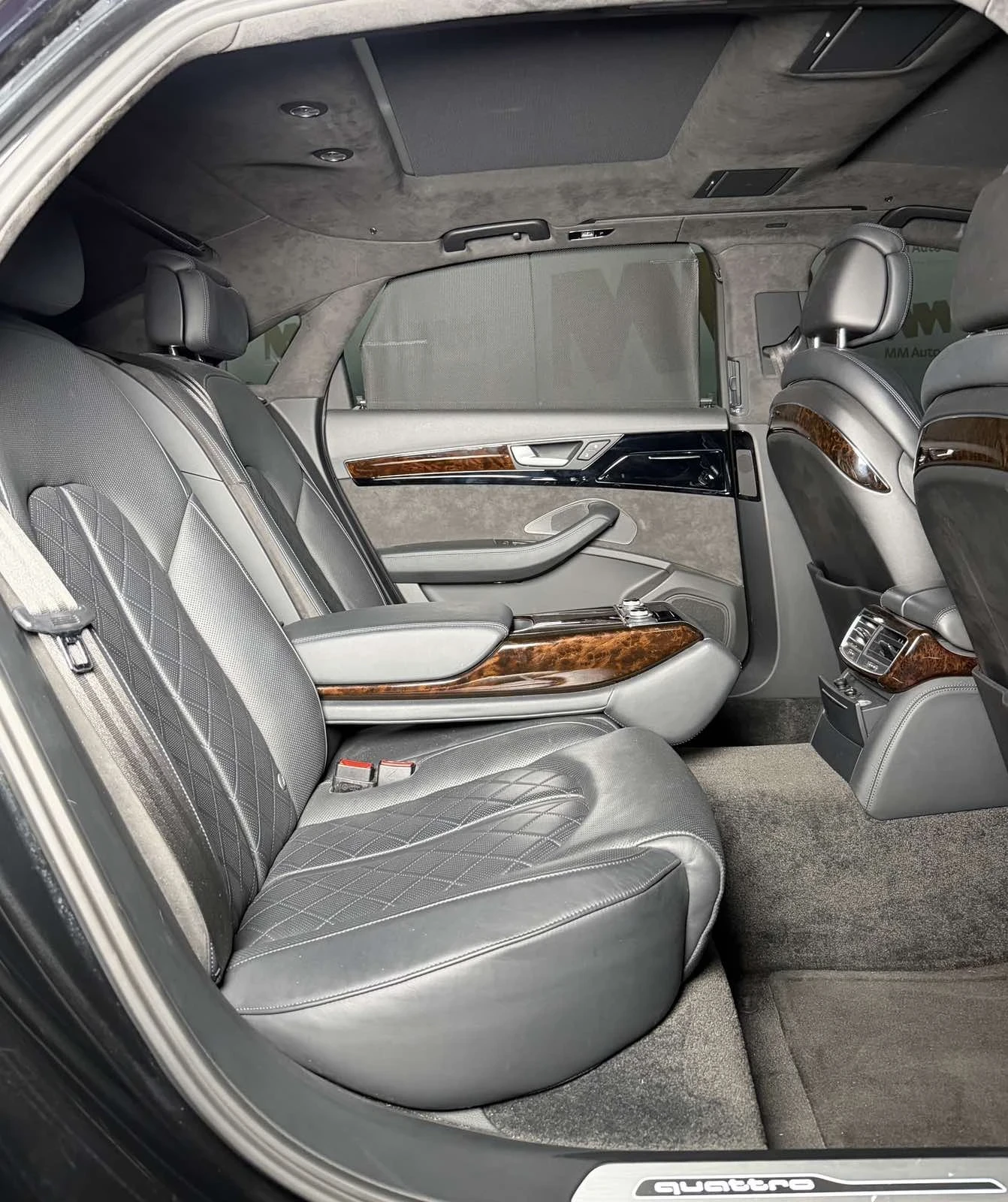 Audi A8 4.0 T , снимка 12 - Автомобили и джипове - 55341504